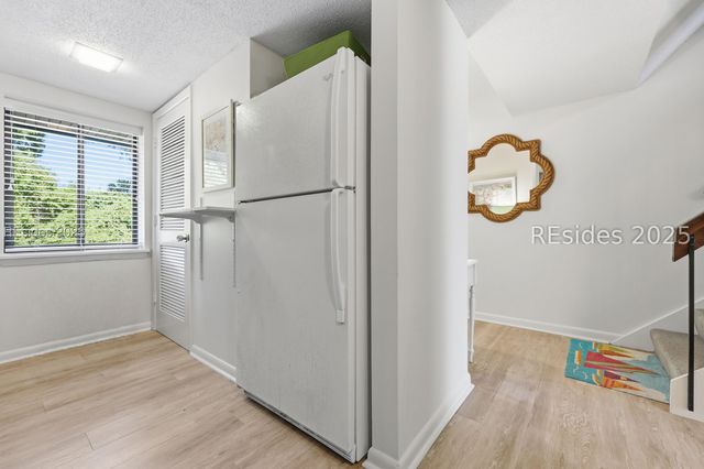 26 S Forest Beach Dr Apt 56, Hilton Head Island, SC 29928