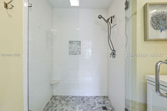 26 S Forest Beach Dr Apt 56, Hilton Head Island, SC 29928