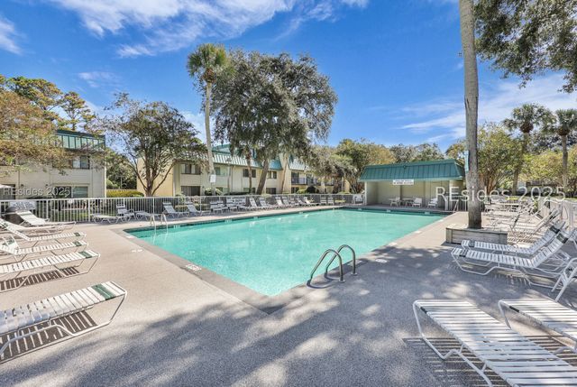 26 S Forest Beach Dr Apt 56, Hilton Head Island, SC 29928