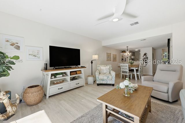 26 S Forest Beach Dr Apt 56, Hilton Head Island, SC 29928