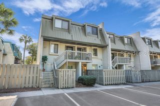 26 S Forest Beach Dr Apt 56, Hilton Head Island, SC 29928