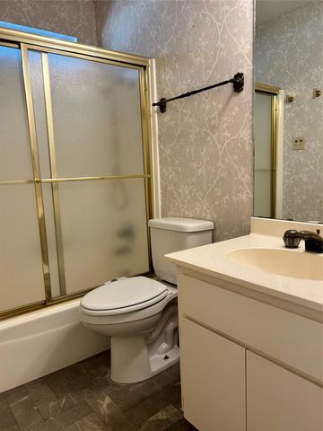 5704 Lands End ST, Austin, TX 78734
