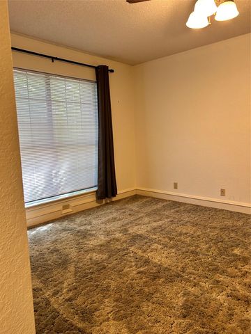 5704 Lands End ST, Austin, TX 78734