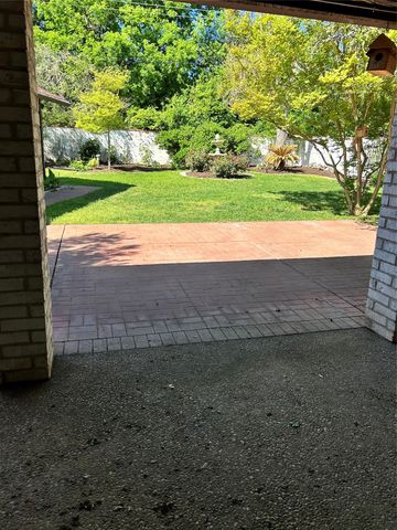5704 Lands End ST, Austin, TX 78734