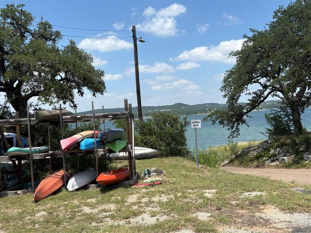 5704 Lands End ST, Austin, TX 78734