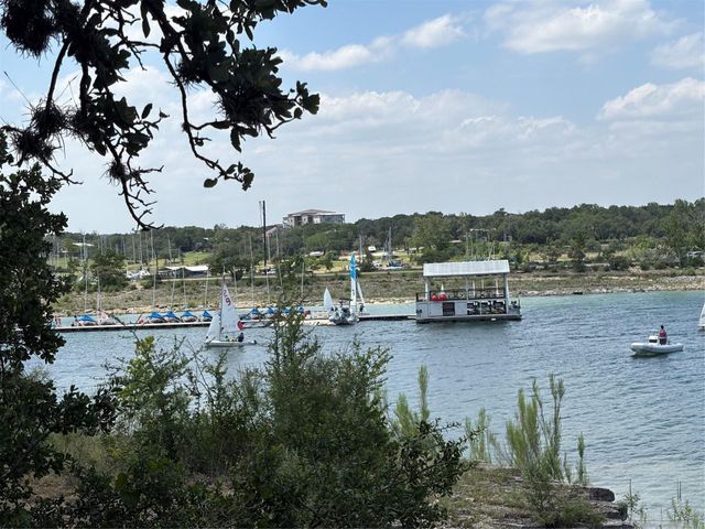 5704 Lands End ST, Austin, TX 78734