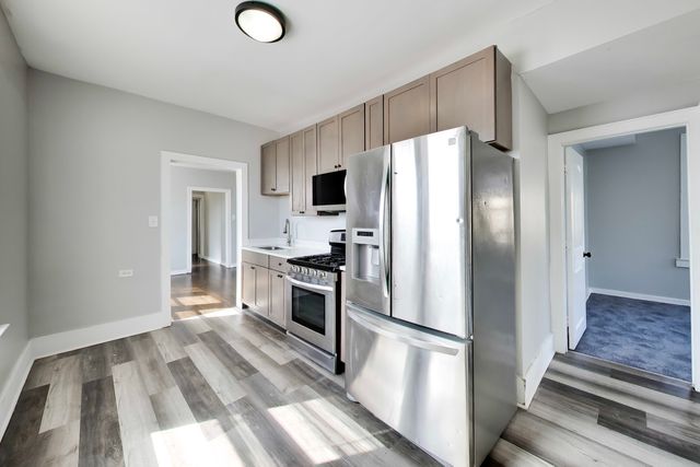 3814 W OHIO Street, Chicago, IL 60624