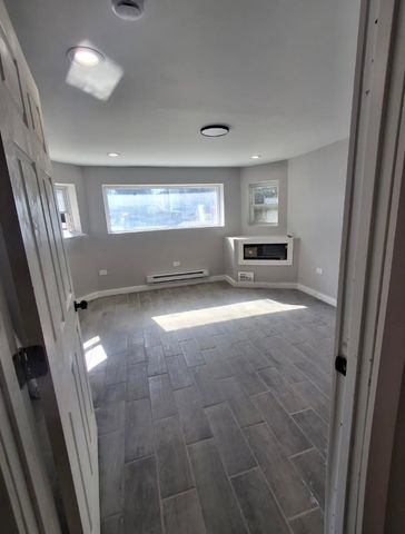 3814 W OHIO Street, Chicago, IL 60624