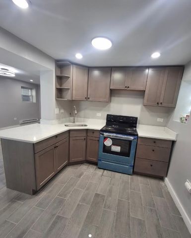 3814 W OHIO Street, Chicago, IL 60624