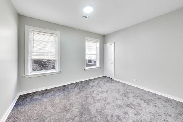 3814 W OHIO Street, Chicago, IL 60624