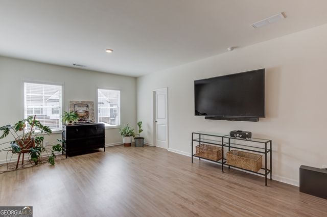 5317 Briggs Street, Flowery Branch, GA 30542