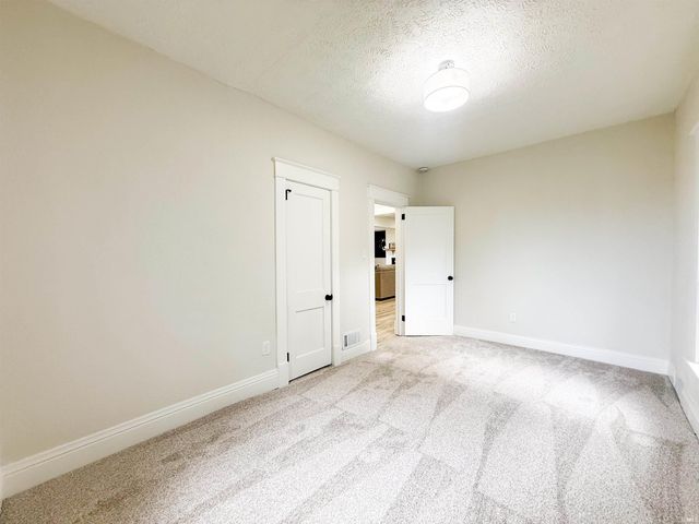 2304 Byerly Court, Mishawaka, IN 46544