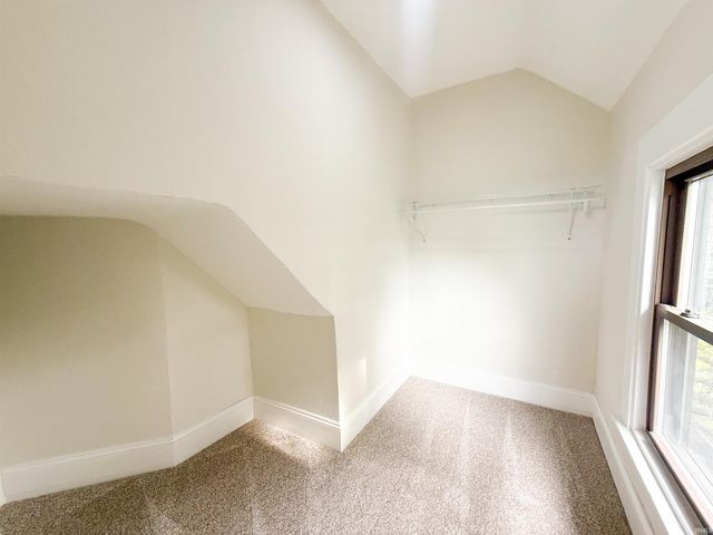 2304 Byerly Court, Mishawaka, IN 46544