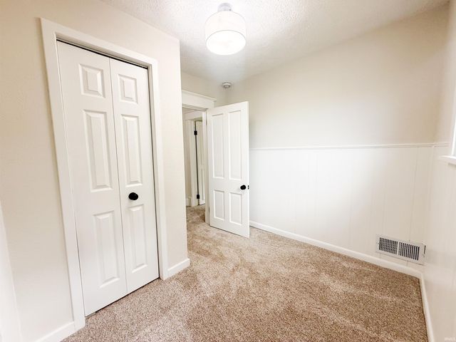 2304 Byerly Court, Mishawaka, IN 46544