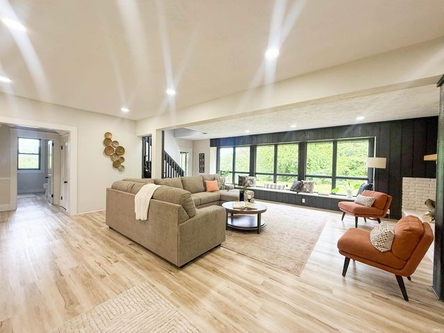 2304 Byerly Court, Mishawaka, IN 46544