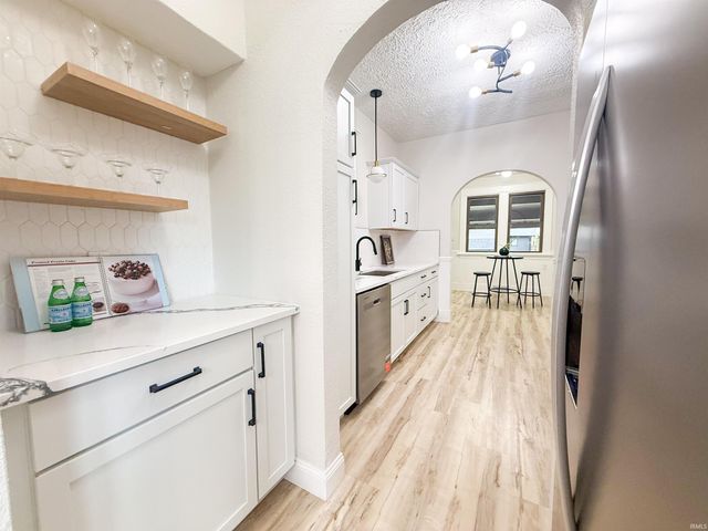 2304 Byerly Court, Mishawaka, IN 46544