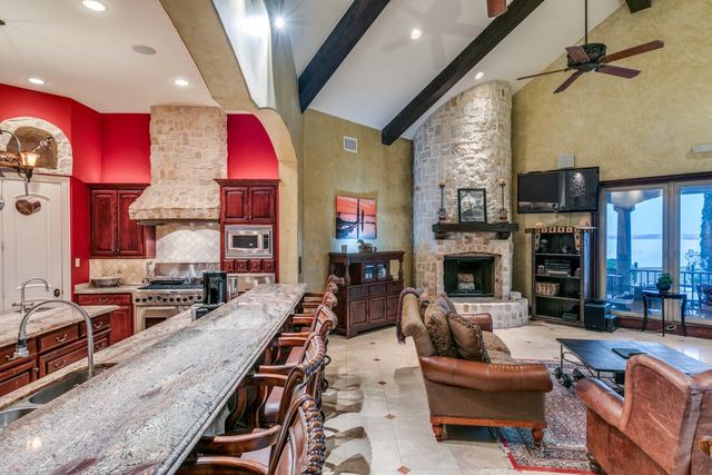 1237 Overlook Court, Whitney, TX 76692