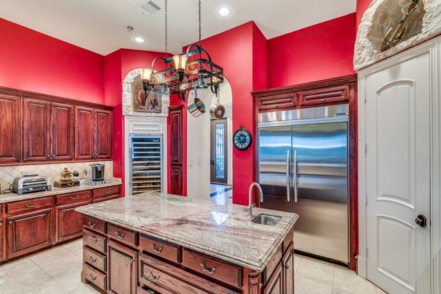 1237 Overlook Court, Whitney, TX 76692