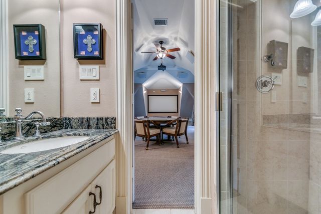 1237 Overlook Court, Whitney, TX 76692