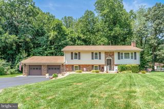 10376 ANDREA LN, La Plata, MD 20646