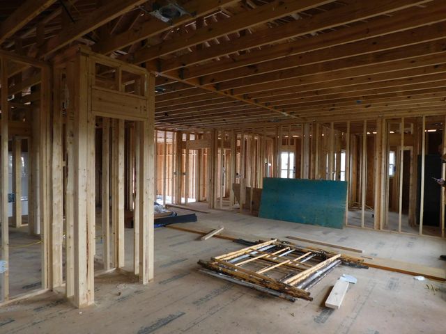 1634 Senator Lane, London, KY 40741