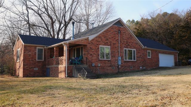 2108 Stone Street, Fayetteville, AR 72701