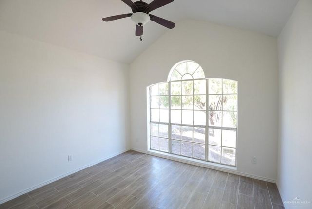 1602 E Rabbit Run Avenue, Alton, TX 78573