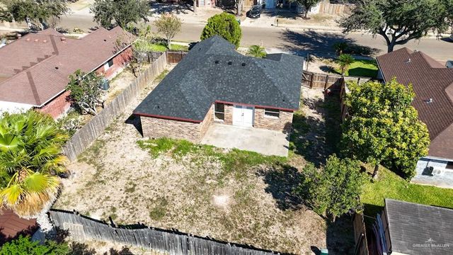 1602 E Rabbit Run Avenue, Alton, TX 78573