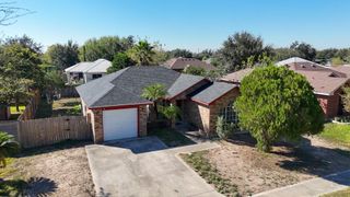 1602 E Rabbit Run Avenue, Alton, TX 78573