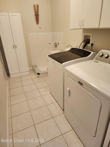 220 Northgrove Drive, Merritt Island, FL 32953