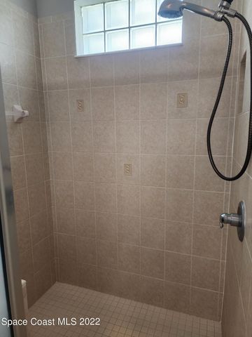 220 Northgrove Drive, Merritt Island, FL 32953