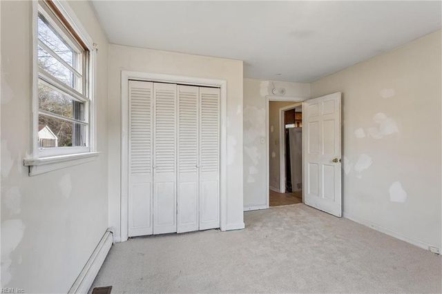 594 Taliaferro RD, Yorktown, VA 23690