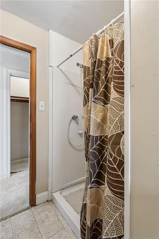 594 Taliaferro RD, Yorktown, VA 23690