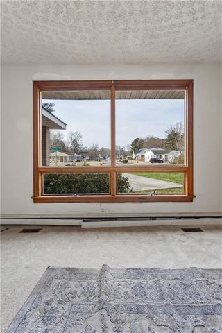 594 Taliaferro RD, Yorktown, VA 23690