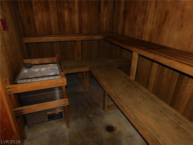 260 East Flamingo Road 108, Las Vegas, NV 89169