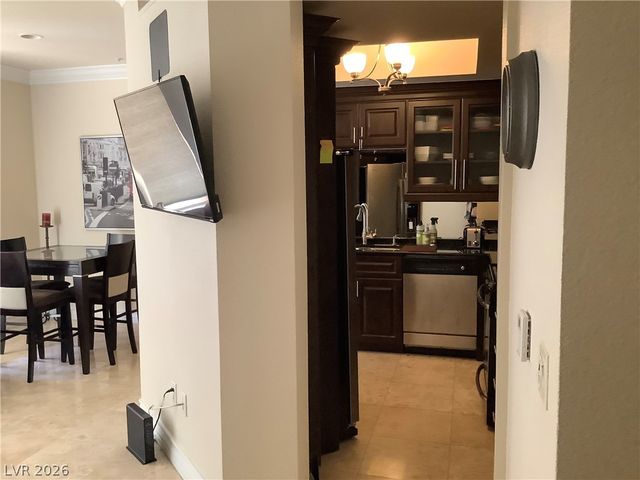 260 East Flamingo Road 108, Las Vegas, NV 89169