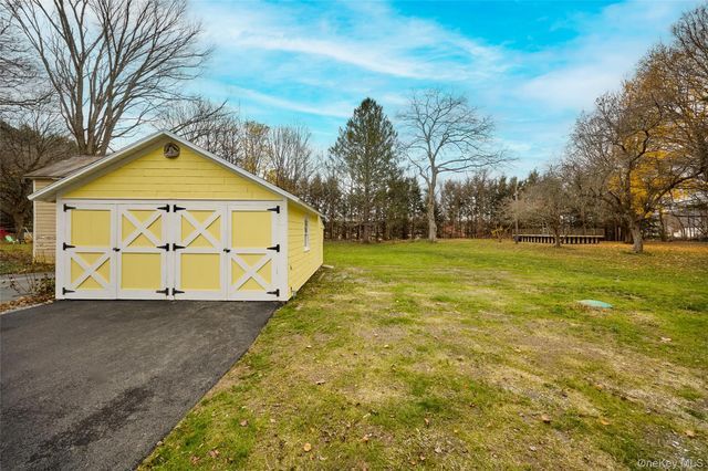 30 Myrtle Avenue, Pine Plains, NY 12567