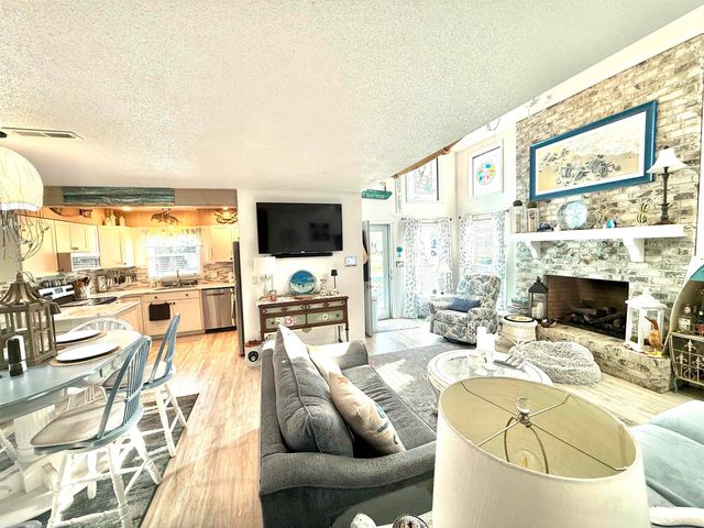 400A 16th Ave. S, North Myrtle Beach, SC 29582