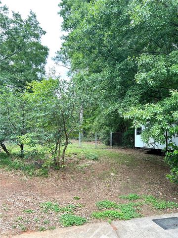 305 Mayfield Drive, Anderson, SC 29625