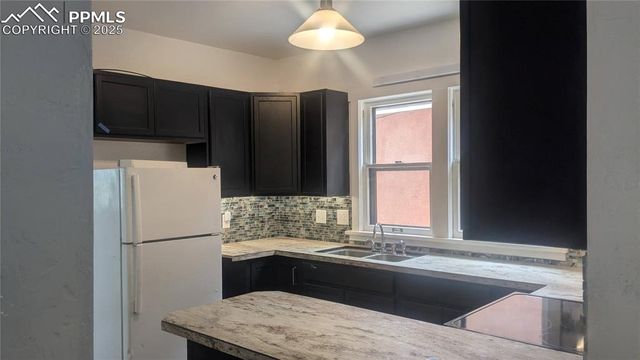 118 E Mesa Avenue, Pueblo, CO 81006