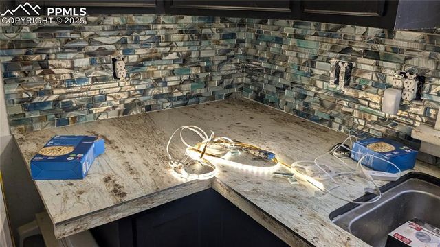 118 E Mesa Avenue, Pueblo, CO 81006