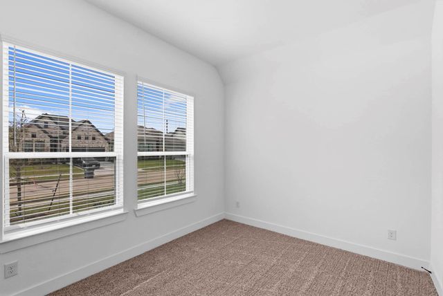 601 Green Ash Way, Waller, TX 77447