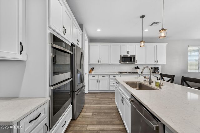 450 E ZION Place, Chandler, AZ 85249