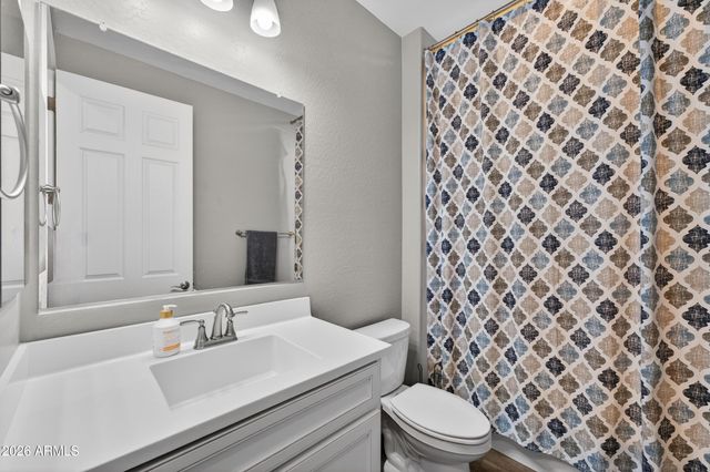 450 E ZION Place, Chandler, AZ 85249