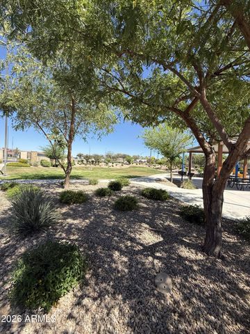 450 E ZION Place, Chandler, AZ 85249