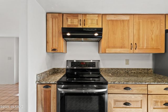6731 N Sesame Lane, Tucson, AZ 85704
