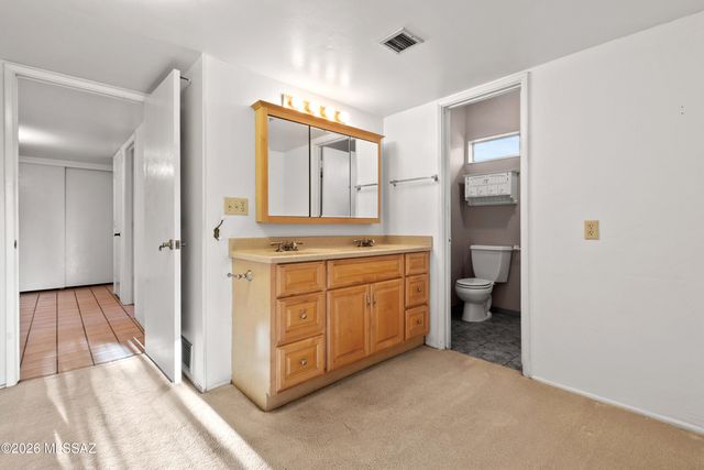 6731 N Sesame Lane, Tucson, AZ 85704