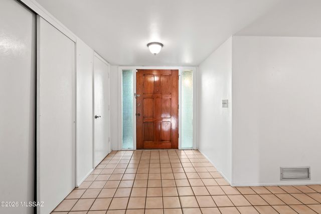 6731 N Sesame Lane, Tucson, AZ 85704