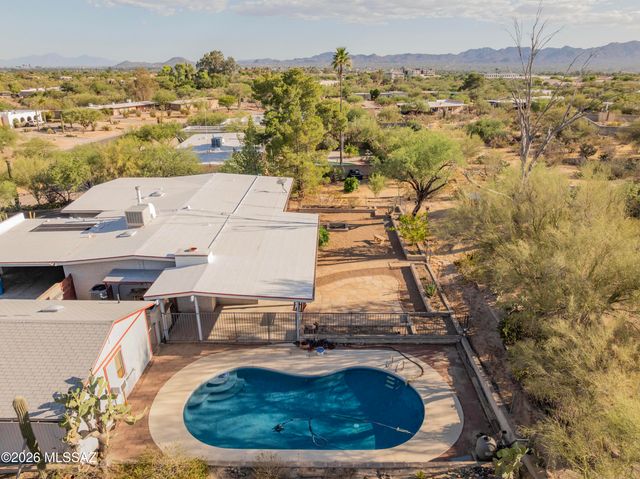 6731 N Sesame Lane, Tucson, AZ 85704