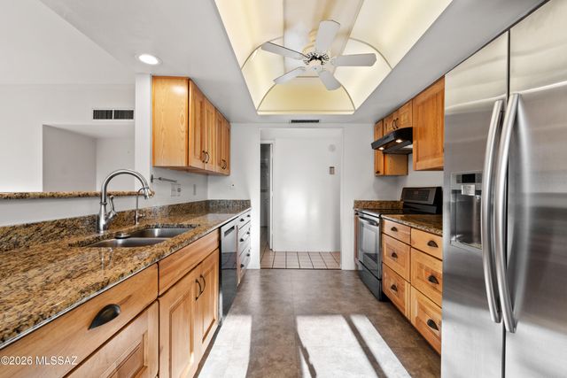 6731 N Sesame Lane, Tucson, AZ 85704